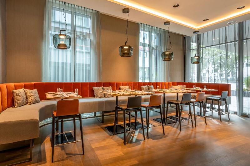 Courtyard Cologne - Restoran