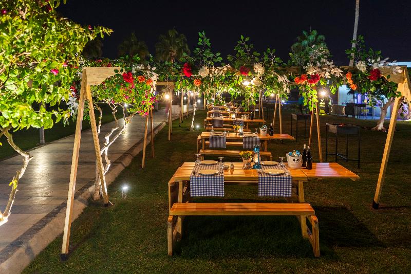 Sunrise Crystal Bay Resort -Grand Select- - Restoran
