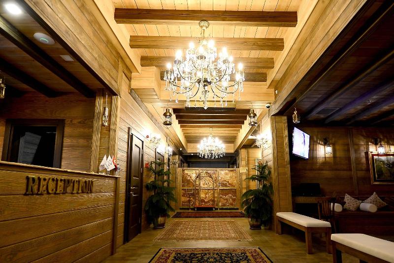 Royal Uzungöl Hotel Spa & Restaurant - Lobi