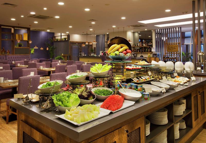 Hilton Garden Inn Kocaeli Sekerpinar - Restoran