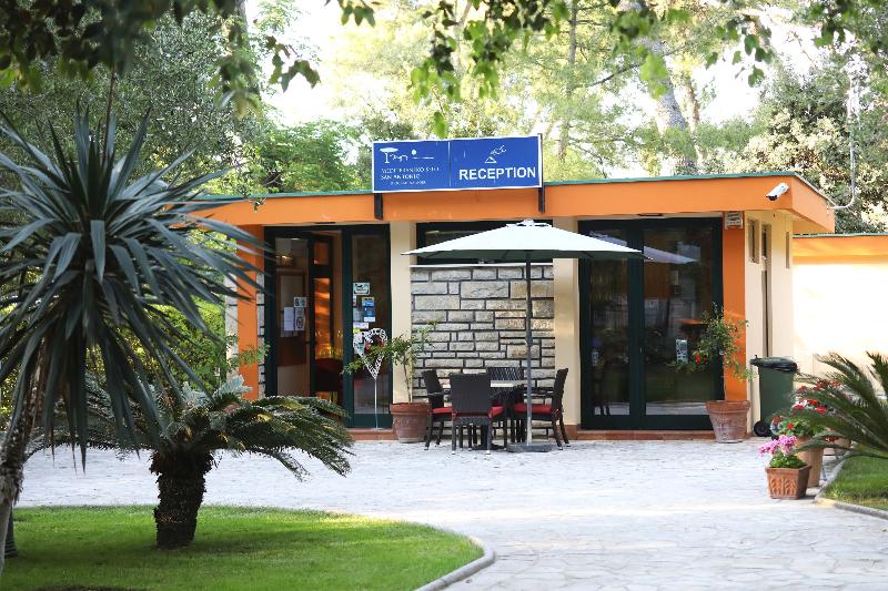 Mediterranean village San Antonio - Lobi