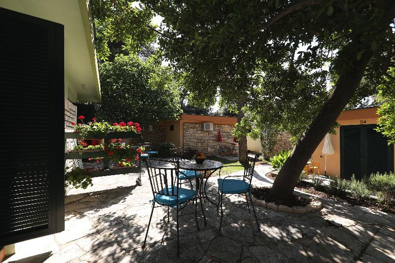 Mediterranean village San Antonio - Oda