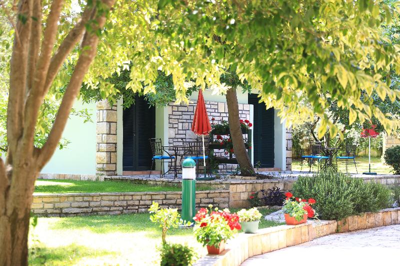 Mediterranean village San Antonio - Teras
