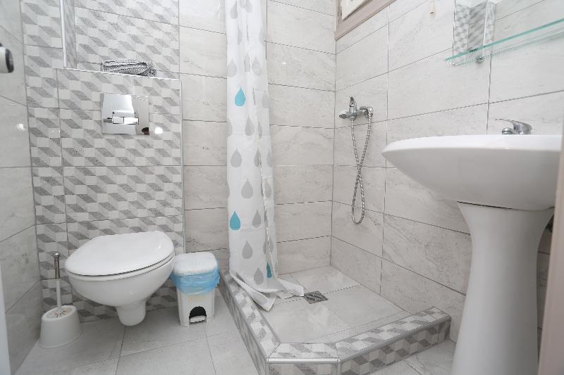 Sun Hotel - Oda