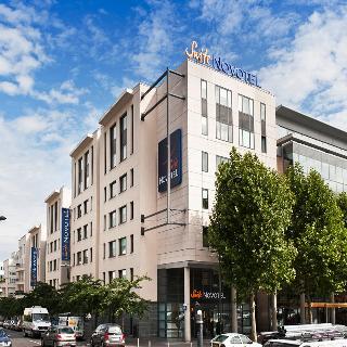 Novotel Paris Saint-Denis Stade Basilique otel fotoğrafı