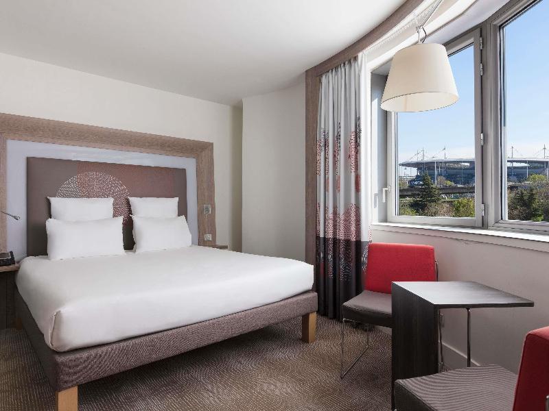 Novotel Paris Saint-Denis Stade Basilique - Oda