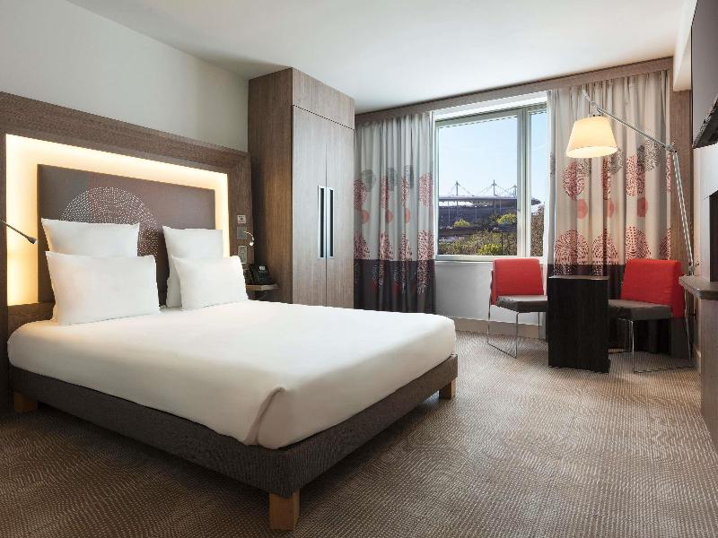 Novotel Paris Saint-Denis Stade Basilique - Oda