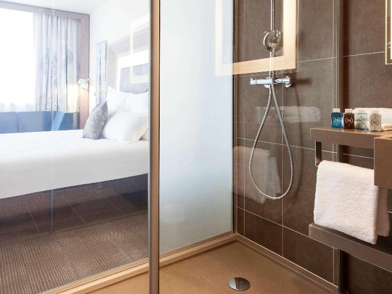 Novotel Paris Saint-Denis Stade Basilique - Oda