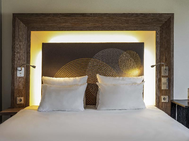 Novotel Paris Saint-Denis Stade Basilique - Oda