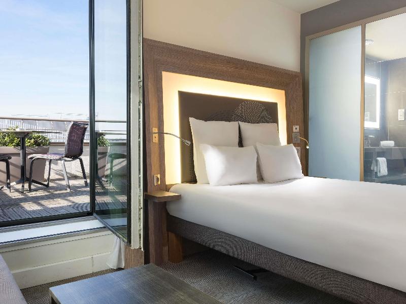 Novotel Paris Saint-Denis Stade Basilique - Oda