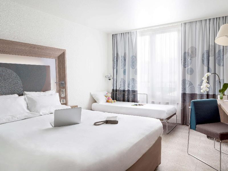 Novotel Paris Saint-Denis Stade Basilique - Oda
