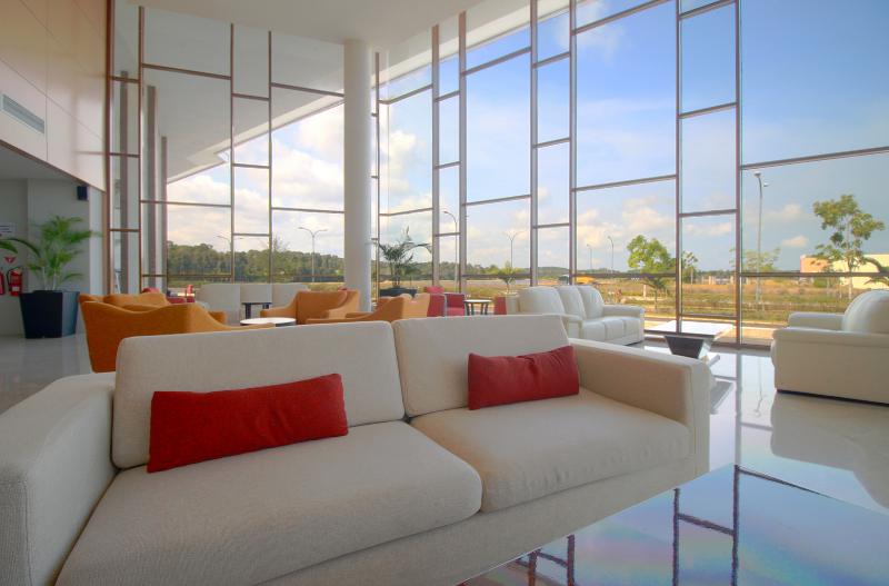 Grand Lagoi Hotel by Nirwana Gardens - Lobi