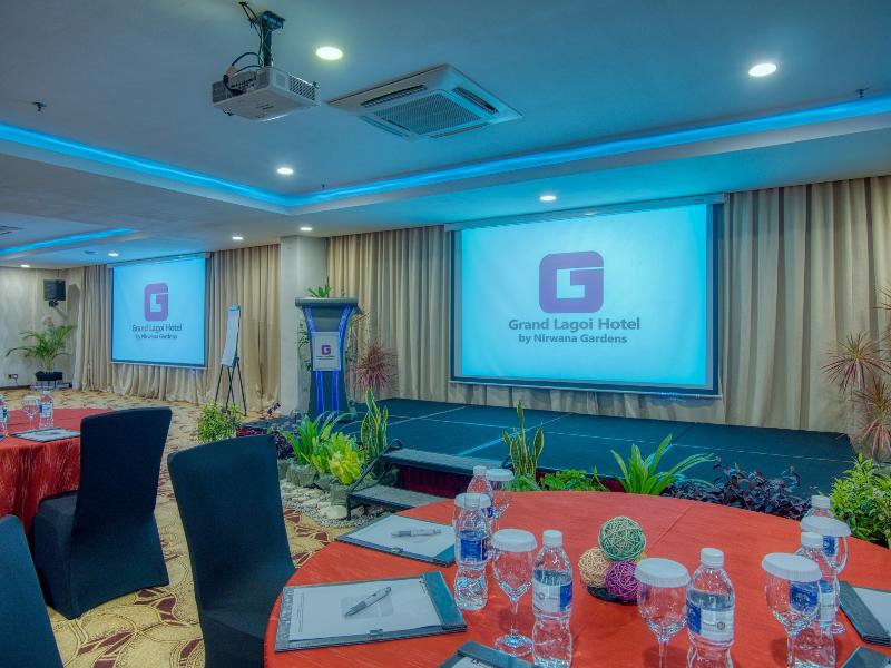 Grand Lagoi Hotel by Nirwana Gardens - Toplantı