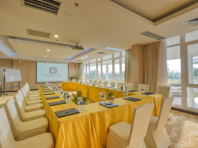 Grand Lagoi Hotel by Nirwana Gardens - Toplantı