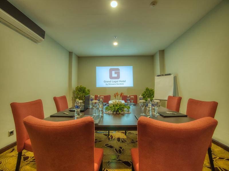 Grand Lagoi Hotel by Nirwana Gardens - Toplantı