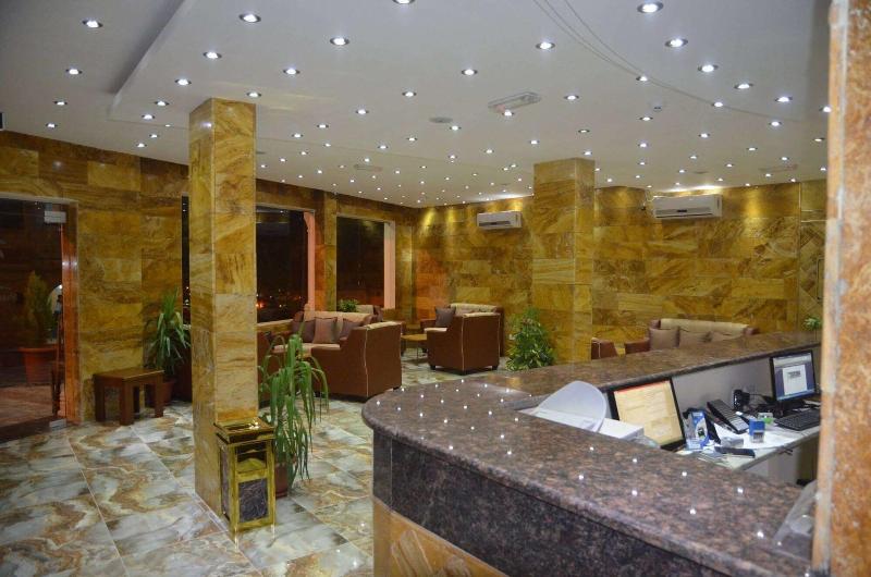 Sharah Mountains Hotel - Lobi
