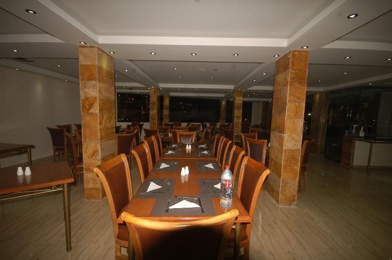 Sharah Mountains Hotel - Restoran