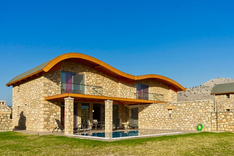 Estrella Villas - Genel