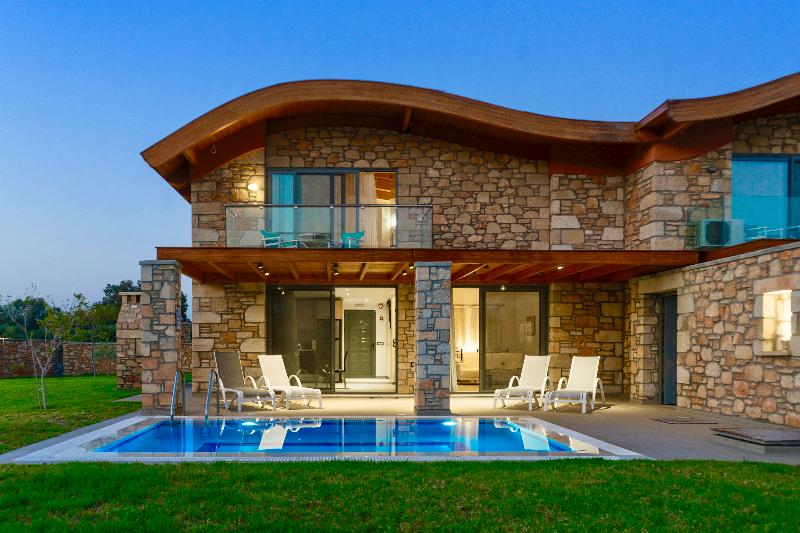 Estrella Villas - Havuz