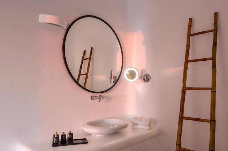 Colours of Mykonos - Oda