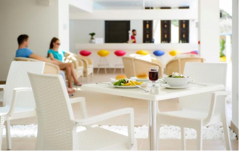 Olympia Sun - Bar