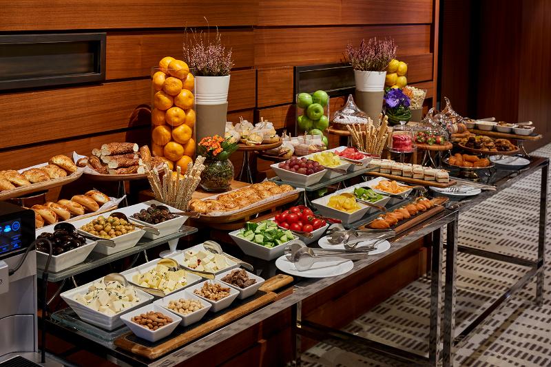 Movenpick Hotel Istanbul Golden Horn - Lobi