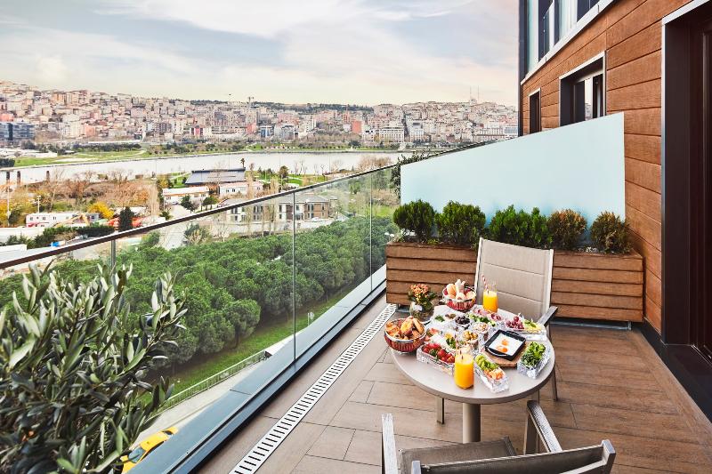 Movenpick Hotel Istanbul Golden Horn - Oda