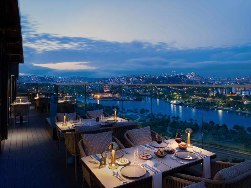 Movenpick Hotel Istanbul Golden Horn - Restoran