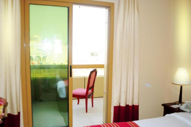 Fortune Hotel Deira - Oda