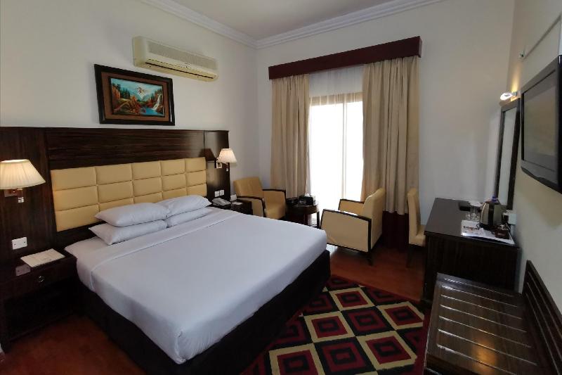 Fortune Hotel Deira - Oda