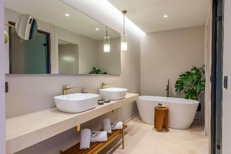 Aulus Chania Resort, Curio Collection by Hilton - Oda