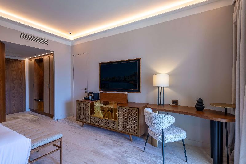 Aulus Chania Resort, Curio Collection by Hilton - Oda