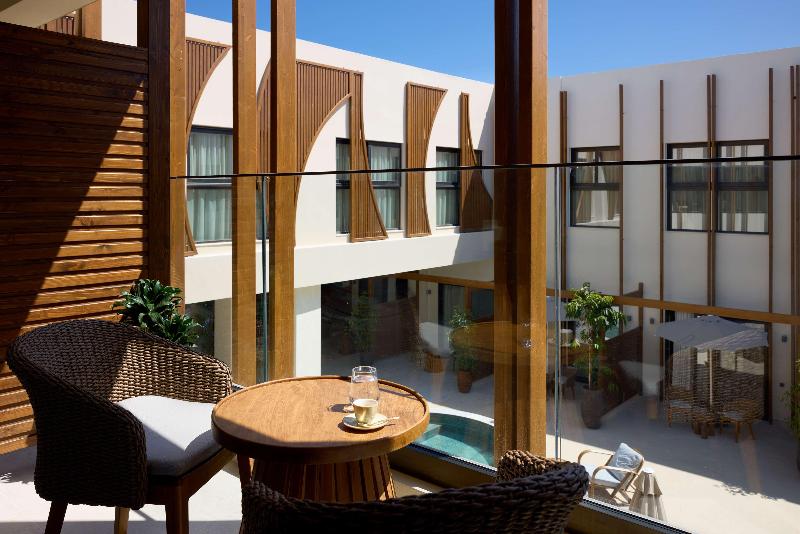 Aulus Chania Resort, Curio Collection by Hilton - Oda