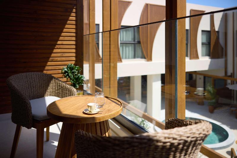 Aulus Chania Resort, Curio Collection by Hilton - Oda