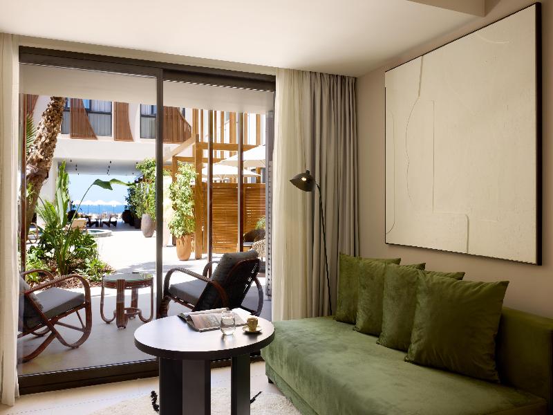 Aulus Chania Resort, Curio Collection by Hilton - Oda