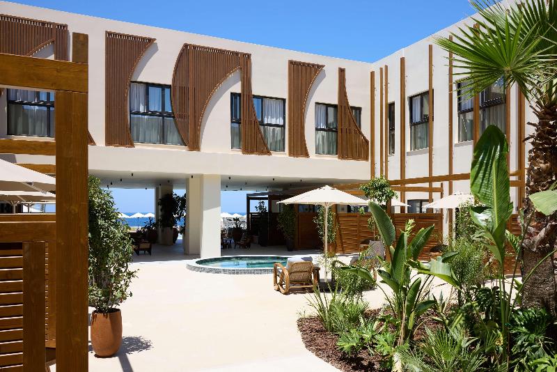 Aulus Chania Resort, Curio Collection by Hilton - Havuz
