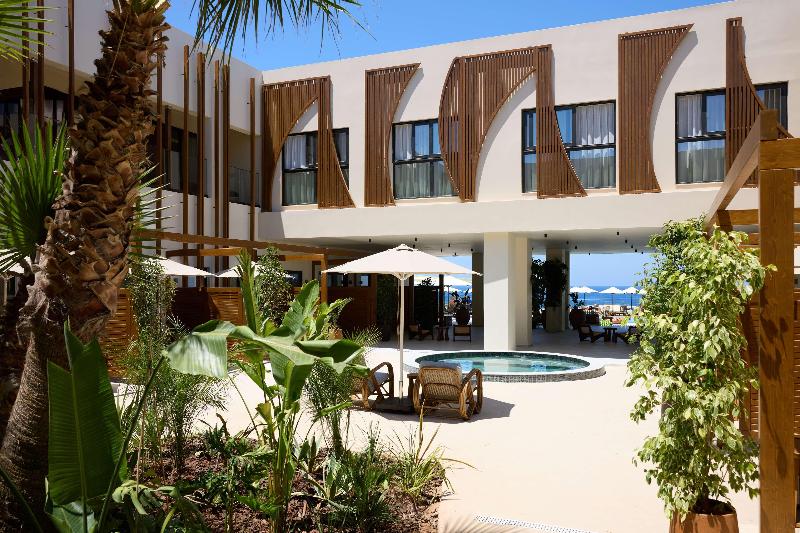 Aulus Chania Resort, Curio Collection by Hilton - Havuz