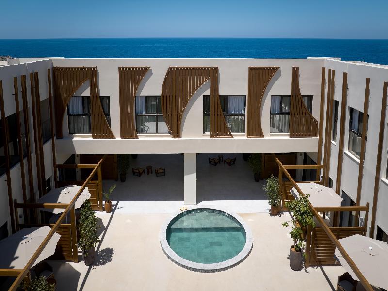 Aulus Chania Resort, Curio Collection by Hilton - Havuz