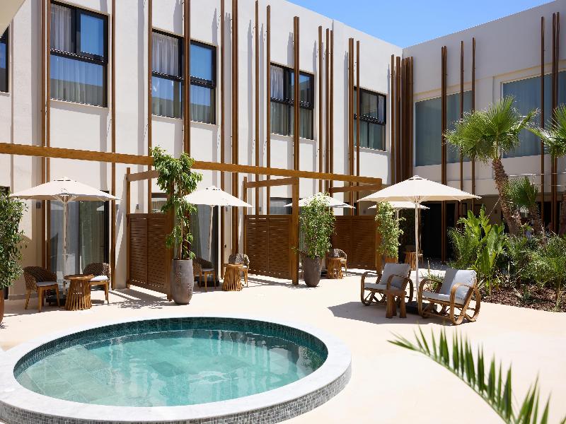 Aulus Chania Resort, Curio Collection by Hilton - Havuz