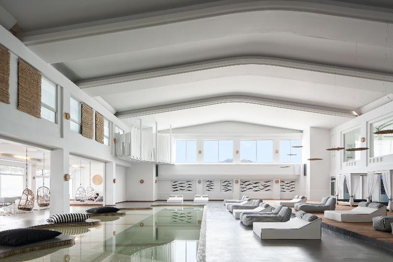 Aulus Chania Resort, Curio Collection by Hilton - Havuz