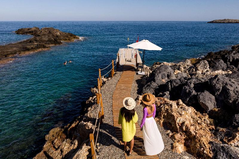Aulus Chania Resort, Curio Collection by Hilton - Plaj