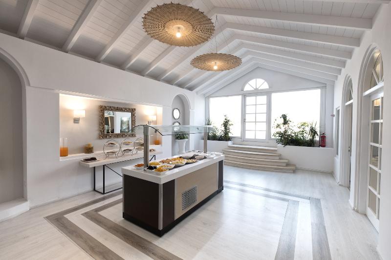 Aulus Chania Resort, Curio Collection by Hilton - Restoran