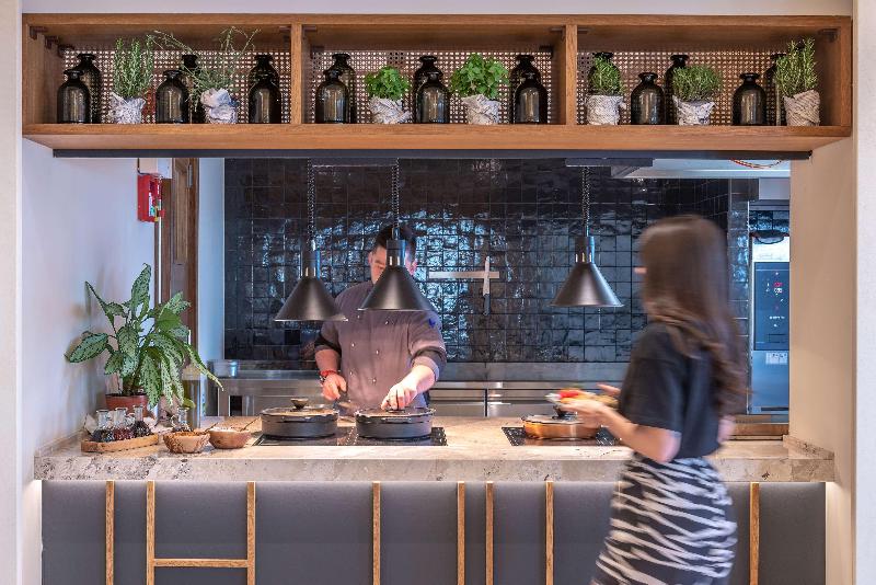 Aulus Chania Resort, Curio Collection by Hilton - Restoran