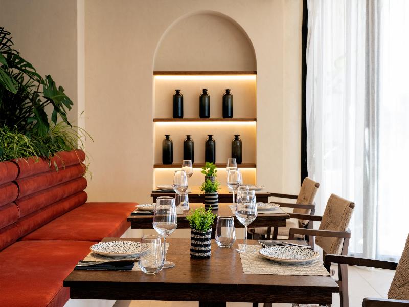 Aulus Chania Resort, Curio Collection by Hilton - Restoran