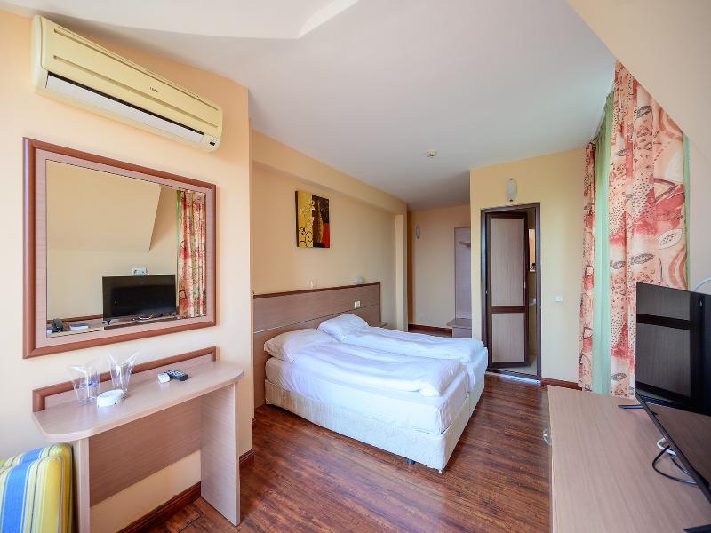Royal Beach Hotel - Oda