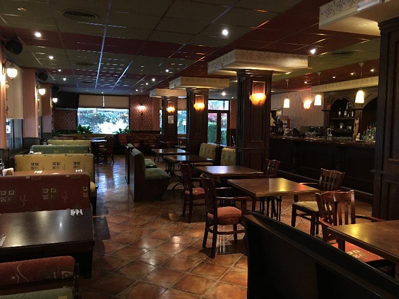 Royal Beach Hotel - Restoran