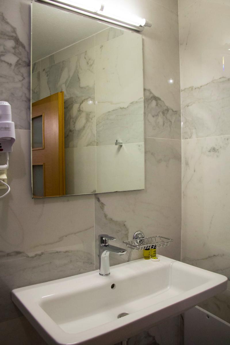 Kentrikon Hotel - Genel