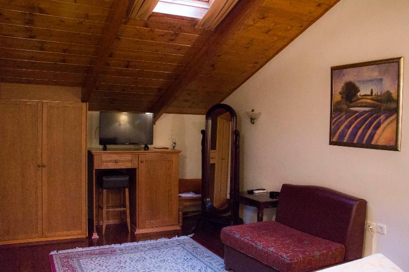 Kentrikon Hotel - Genel