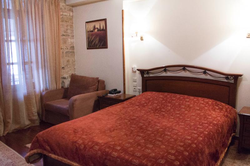Kentrikon Hotel - Genel