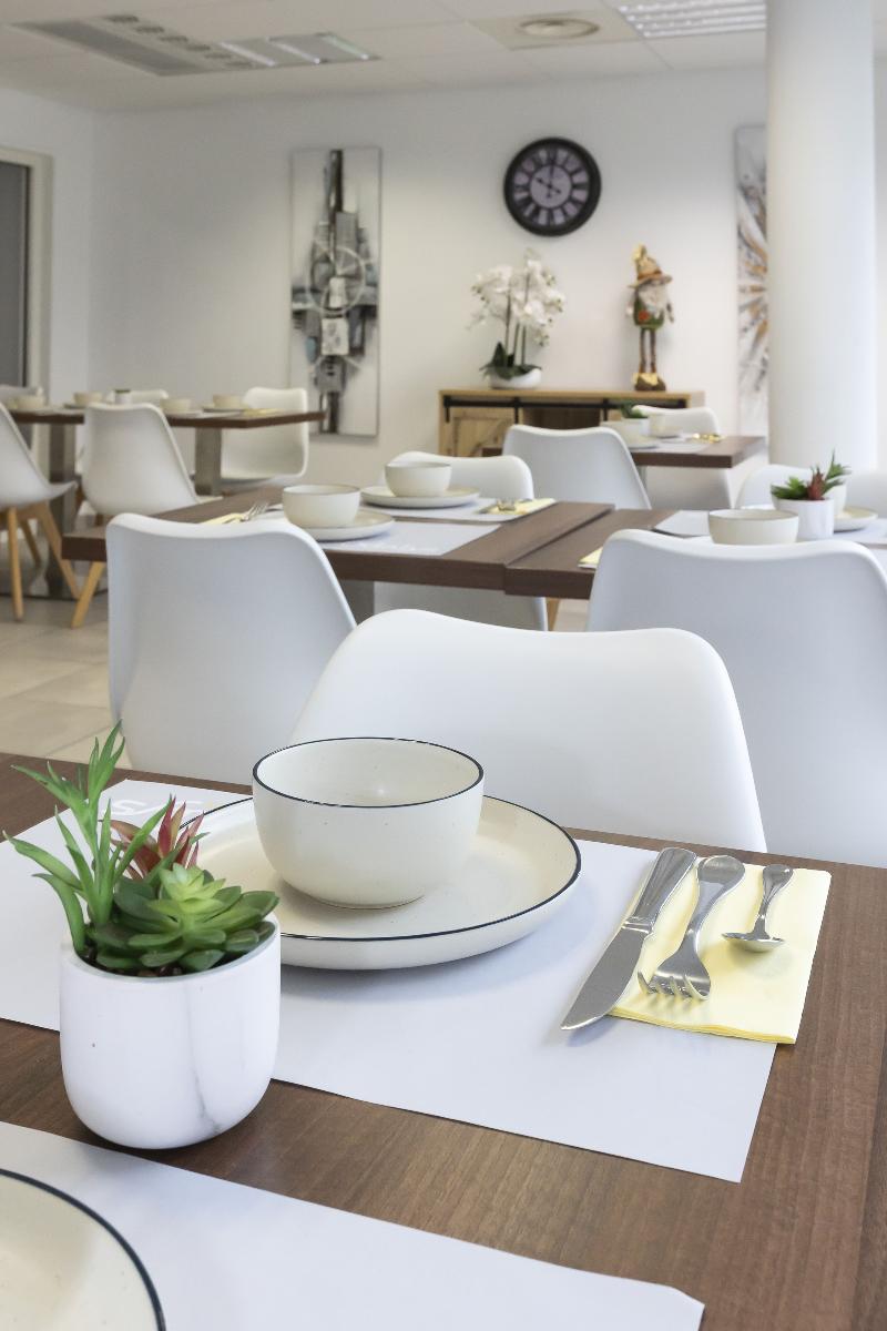 Appart'hôtel Odalys City - Colmar Centre - Restoran